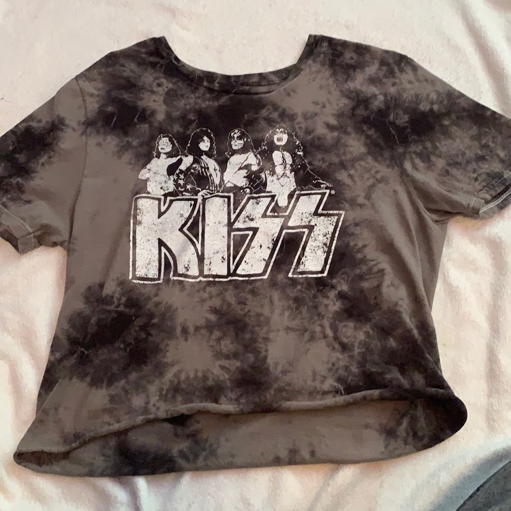 Kiss crop top
